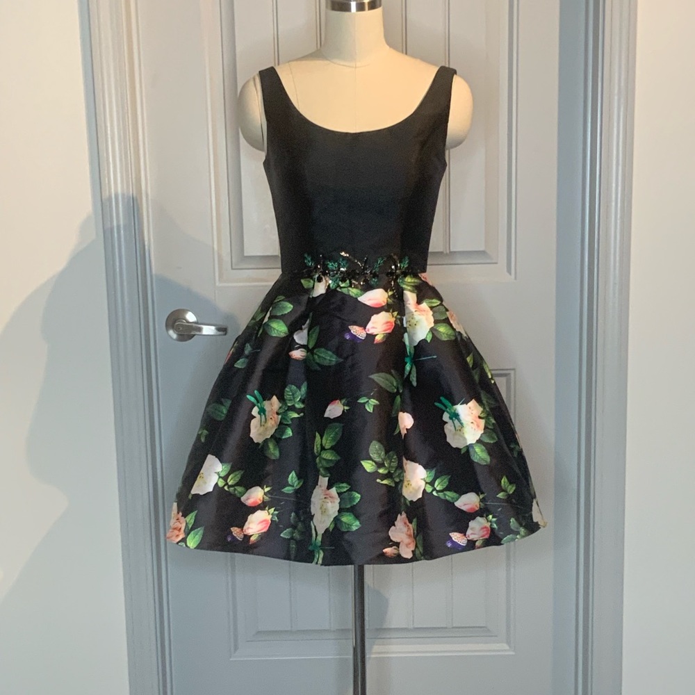 Mac Duggal